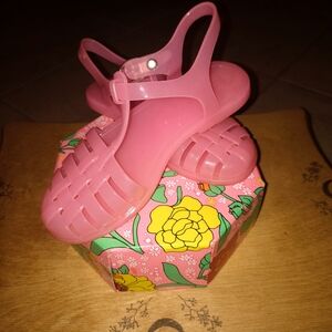 Pink Jelly Sandals + Pastel Sandal